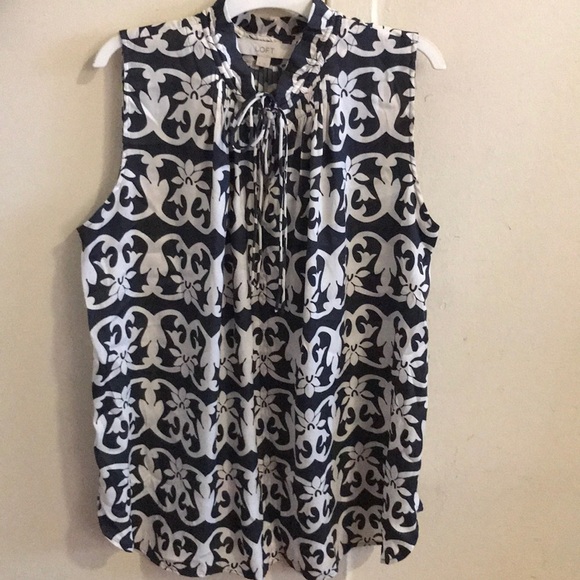 Loft Sleeveless blouse - Picture 2 of 4